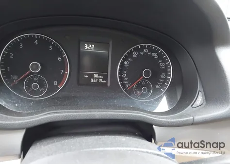 2015 Volkswagen Passat 1.8T Limited Edition from USA, damaged, VIN 1VWAT7A35FC100256